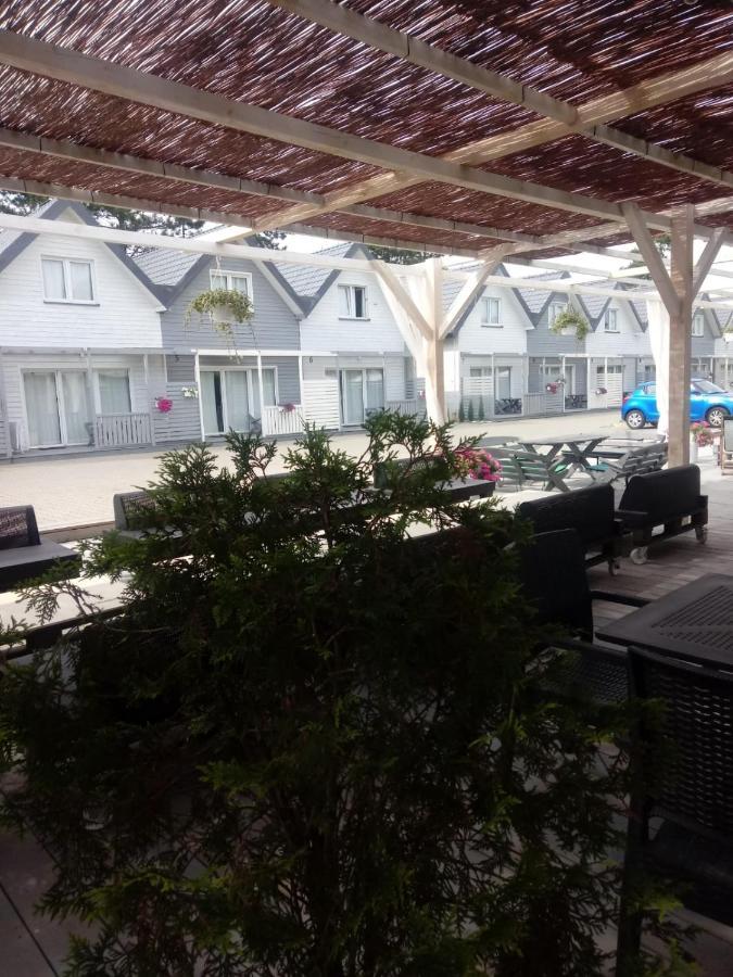 Old Tree Village & Restaurant Oswiecim Bagian luar foto